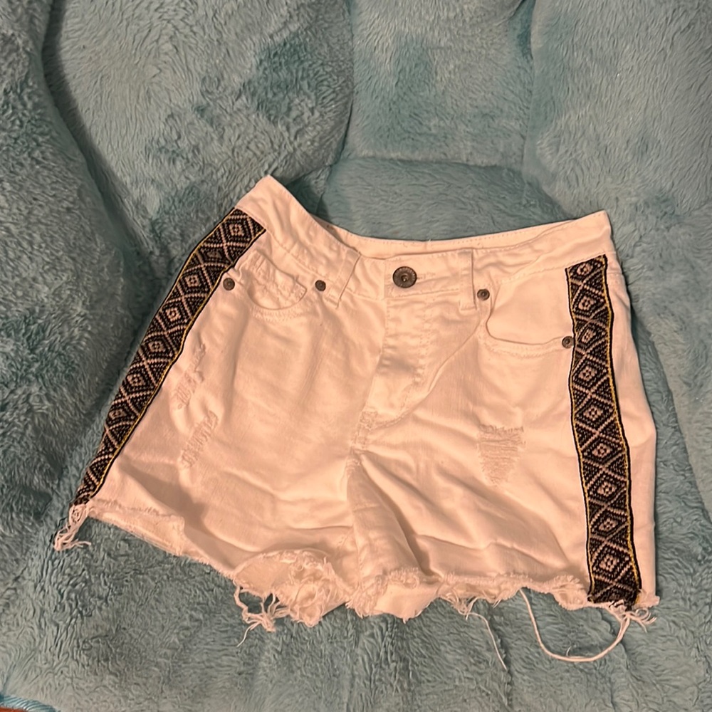 Like new high rise midi Aeropostale shorts